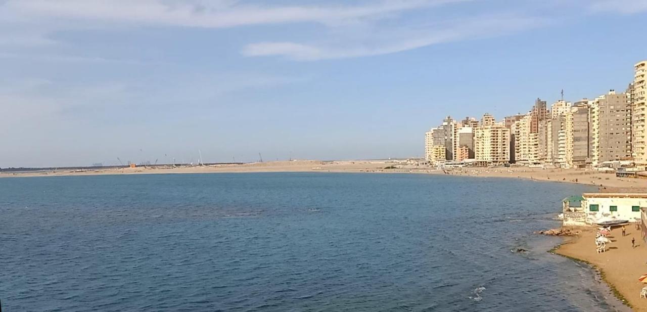 Furnished Apartment - Beach View "Nearest Beach 2 Minutes Walking" - Free Wifi- Abo Keer - Alexandria - Egypt Abu Qir ภายนอก รูปภาพ